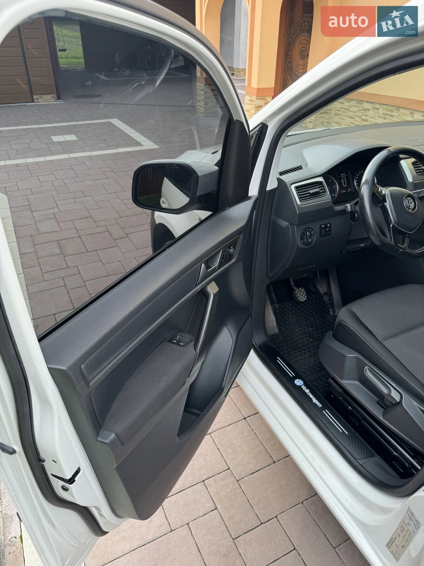 2015 Volkswagen Caddy - мініатюра 11