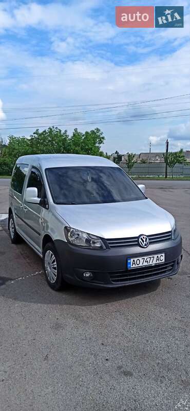 Volkswagen Caddy 2011