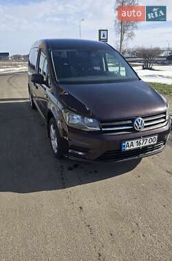 Мінівен Volkswagen Caddy 2016 в Києві