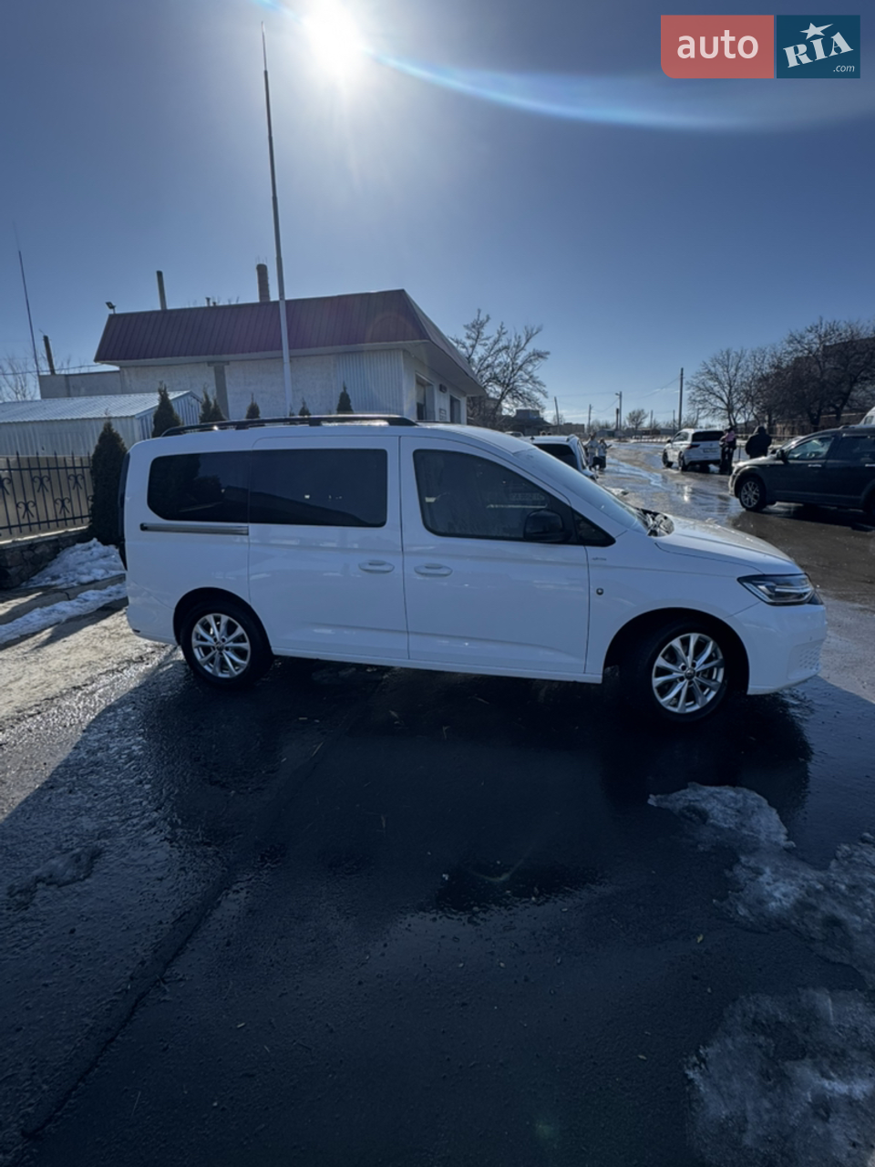 2020 Volkswagen Caddy - мініатюра 25