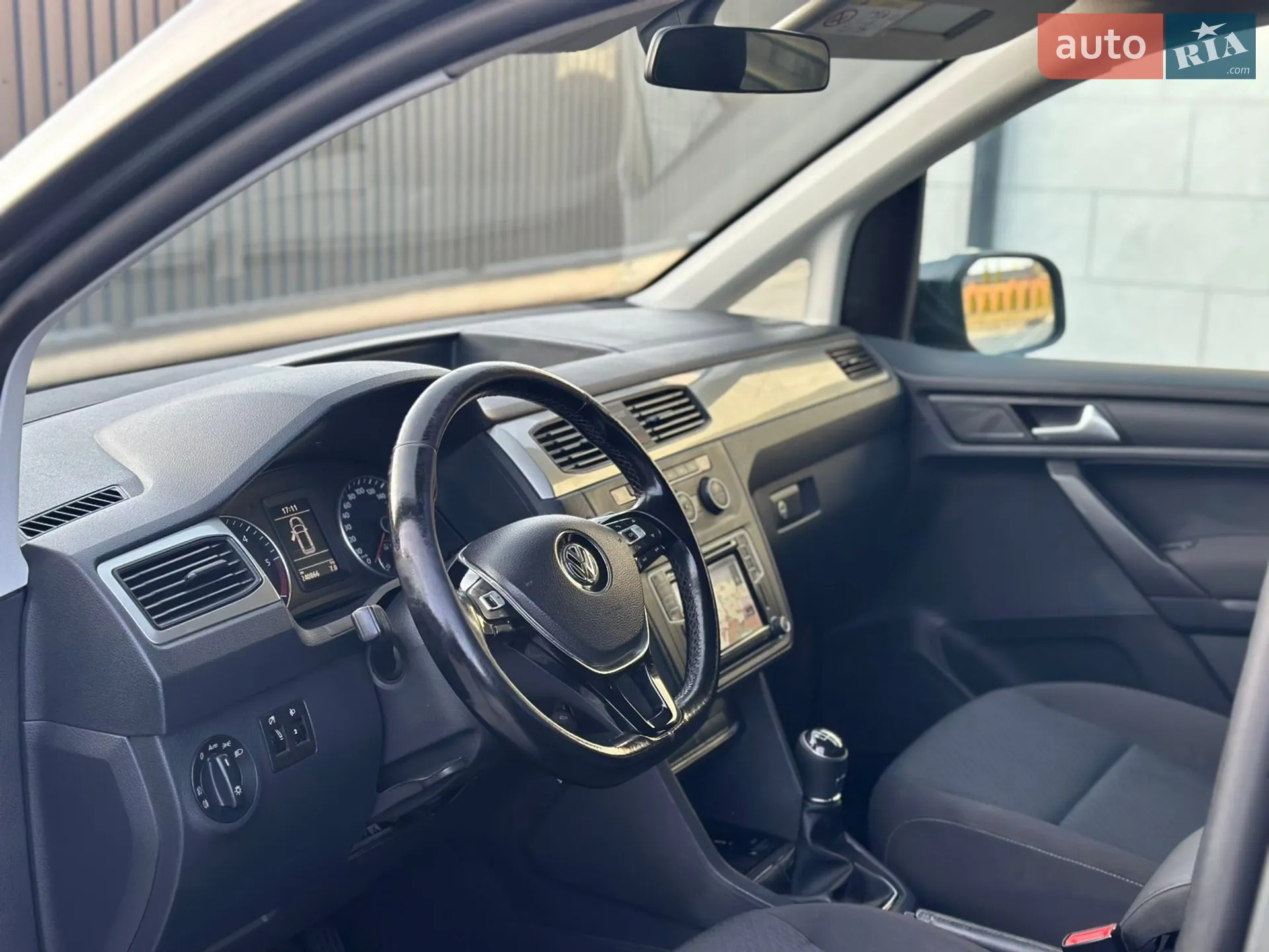 2015 Volkswagen Caddy - мініатюра 28