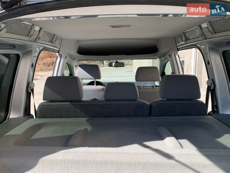 Минивэн Volkswagen Caddy 2009 в Кременце