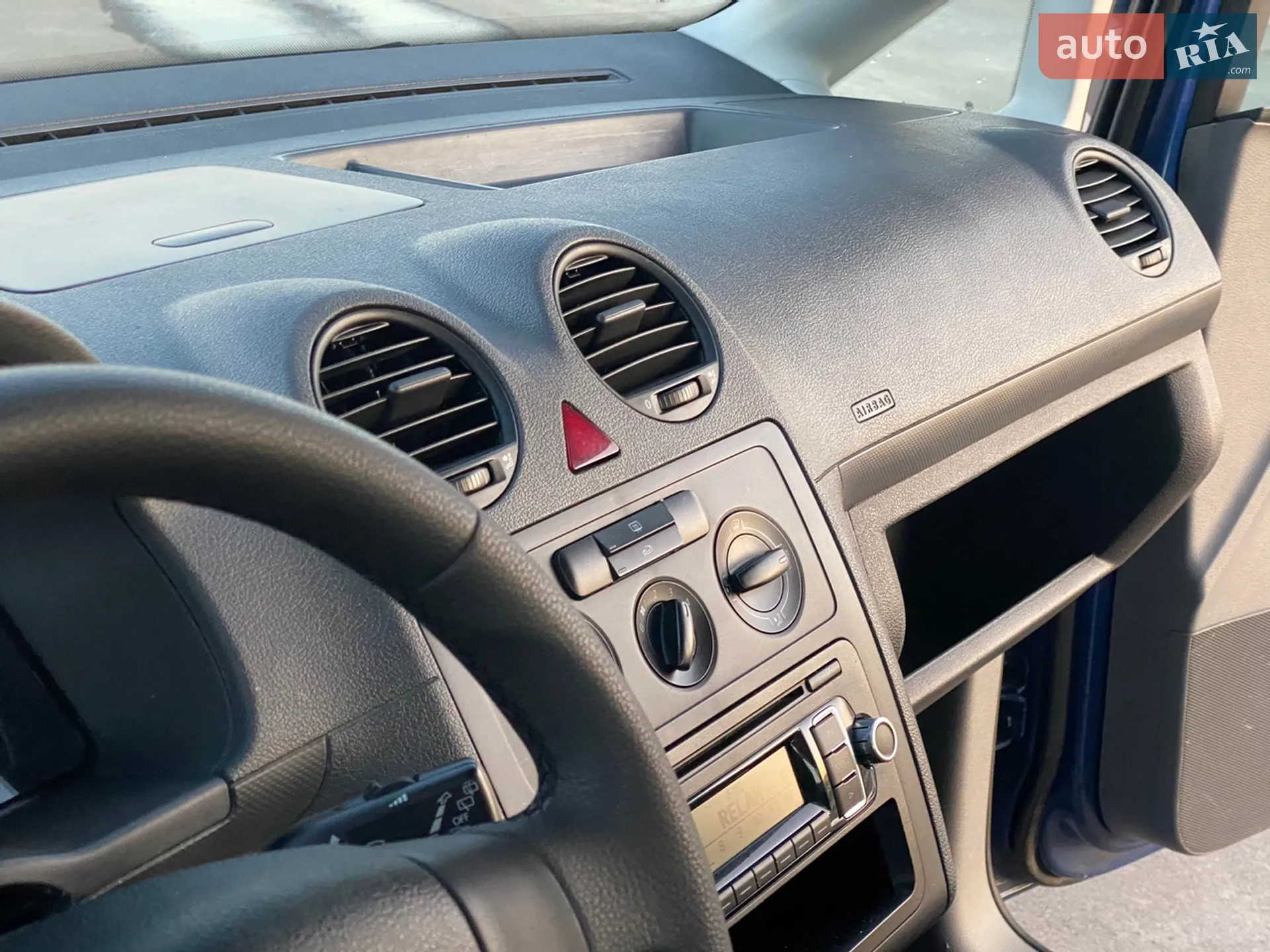 2010 Volkswagen Caddy - мініатюра 27