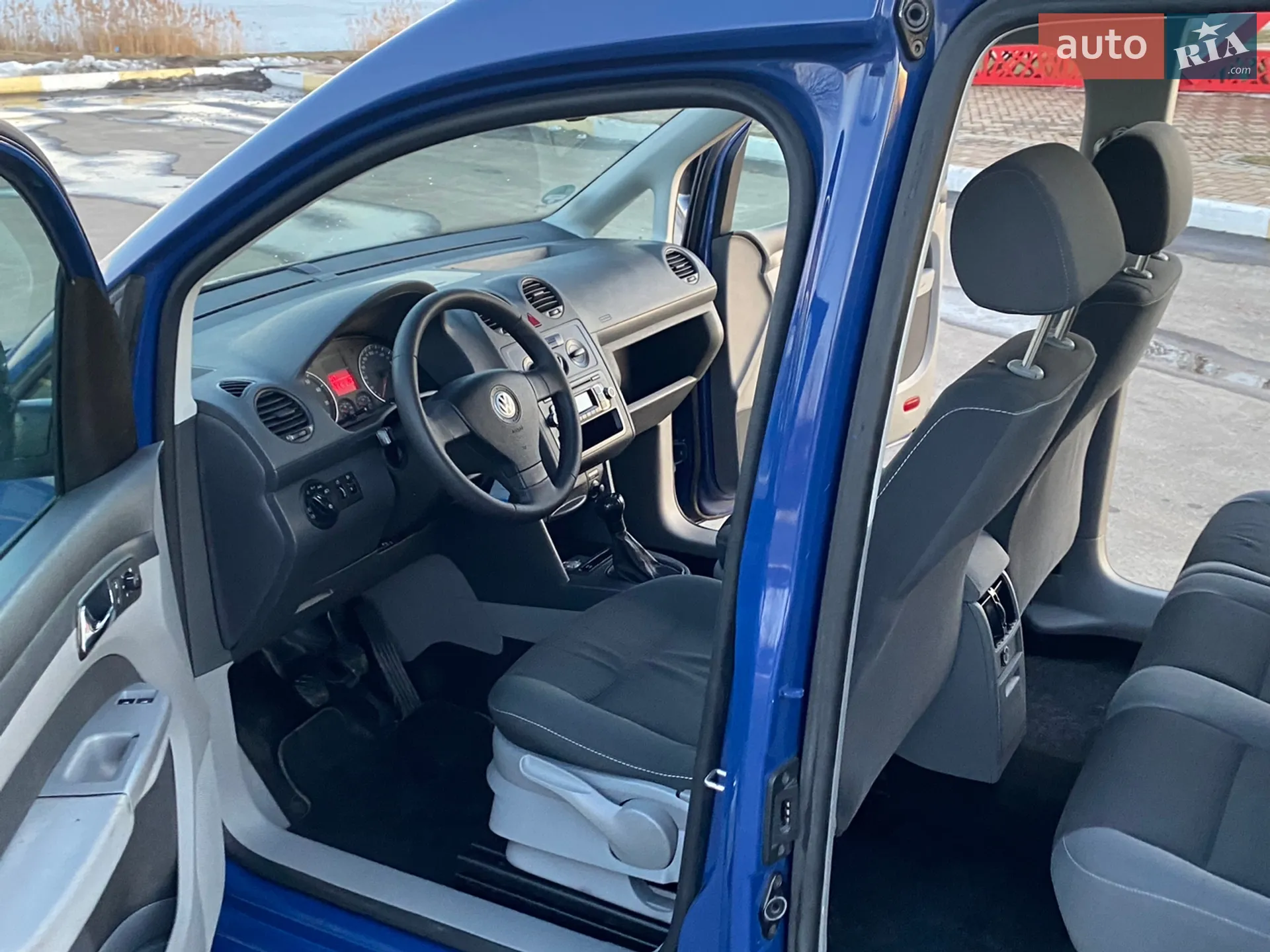 2010 Volkswagen Caddy - мініатюра 54