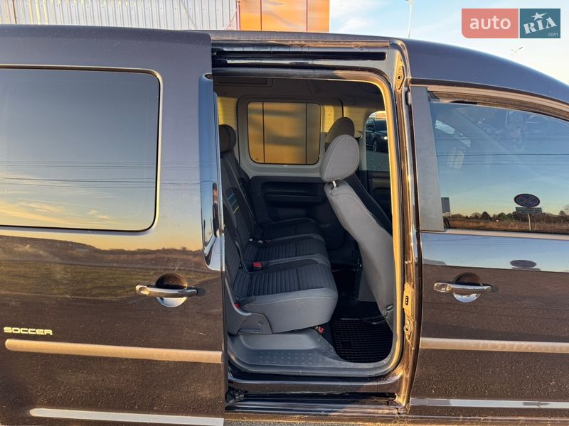 Минивэн Volkswagen Caddy 2014 в Виноградове