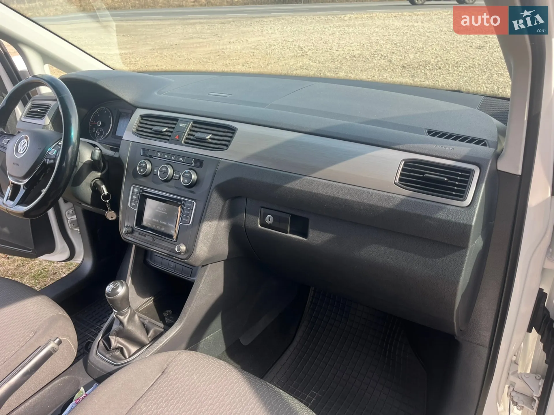 2017 Volkswagen Caddy - мініатюра 27
