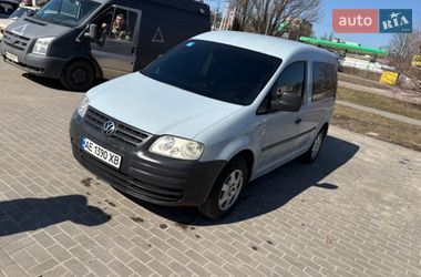 Вантажопасажирський фургон Volkswagen Caddy 2006 в Сумах