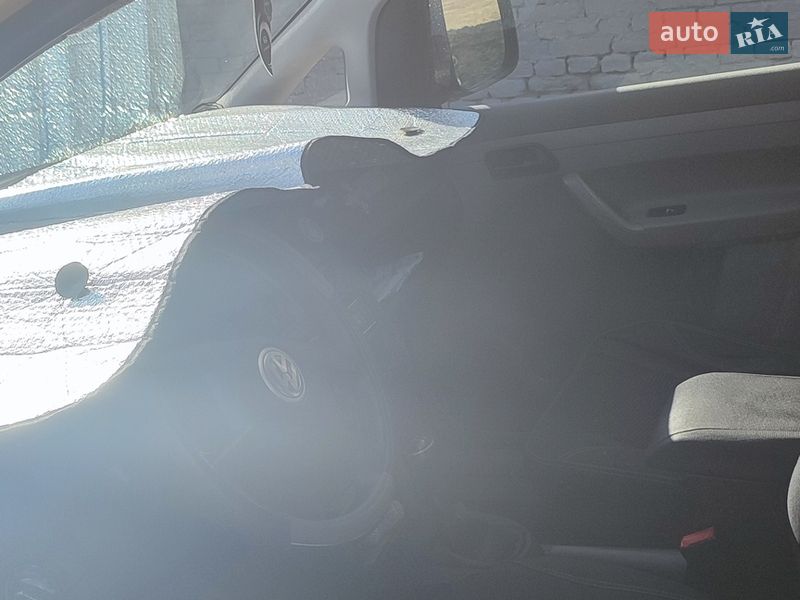 Минивэн Volkswagen Caddy 2006 в Кременчуге