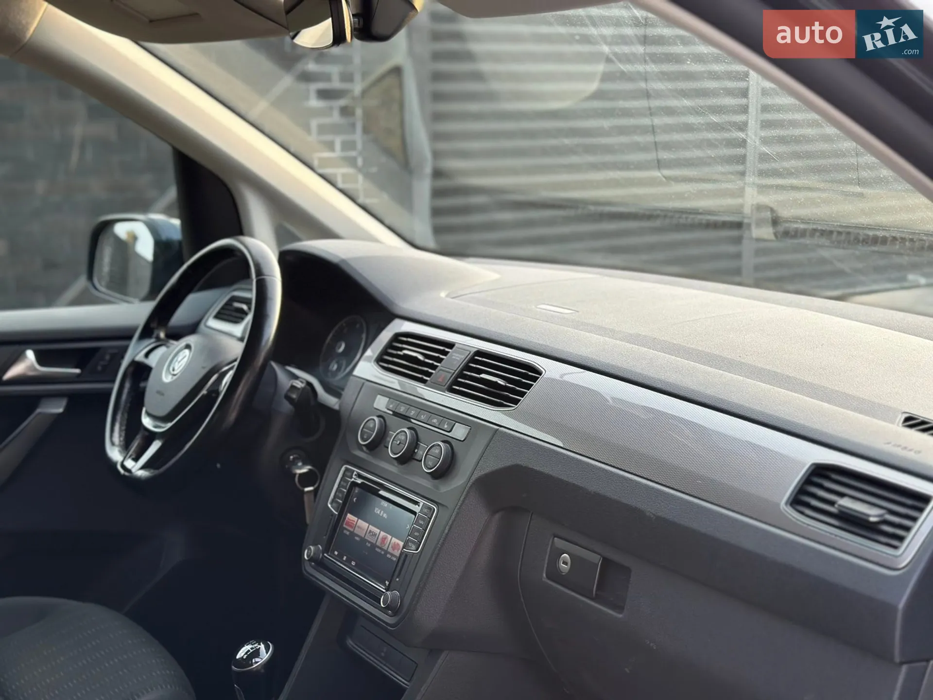 2017 Volkswagen Caddy - мініатюра 30