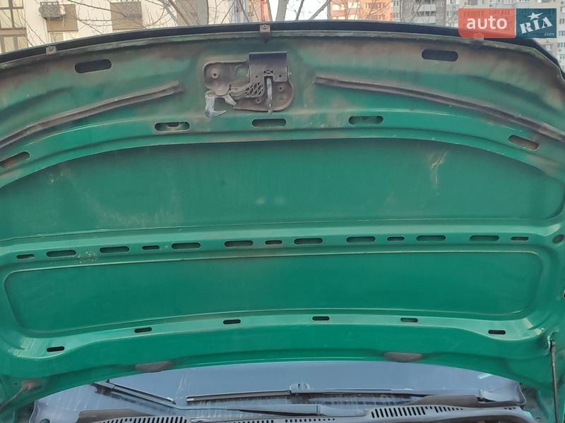 Минивэн Volkswagen Caddy 2005 в Киеве