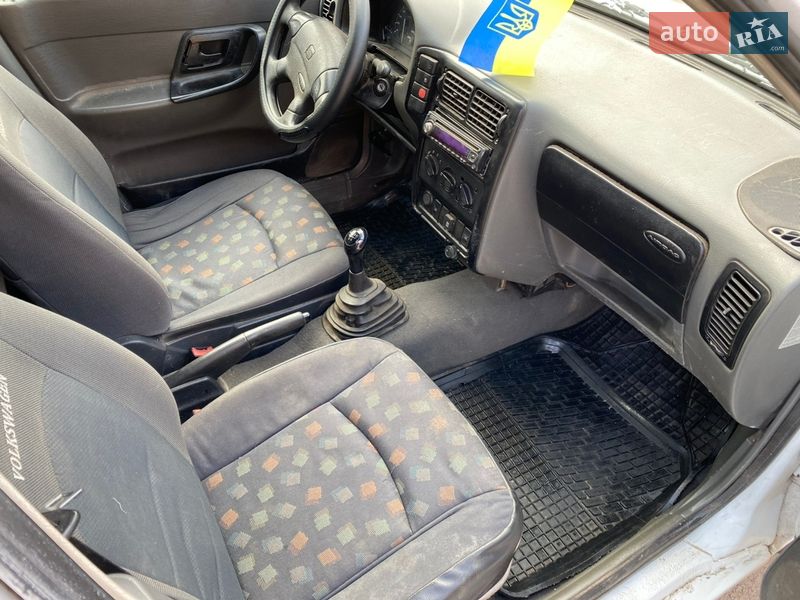 Грузовой фургон Volkswagen Caddy 1996 в Харькове