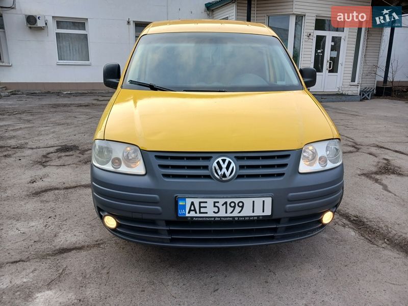Минивэн Volkswagen Caddy 2007 в Гадяче