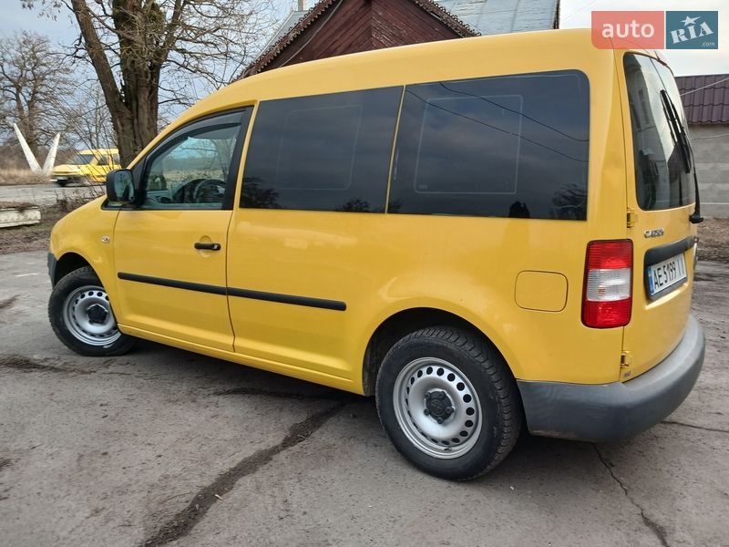 Минивэн Volkswagen Caddy 2007 в Гадяче