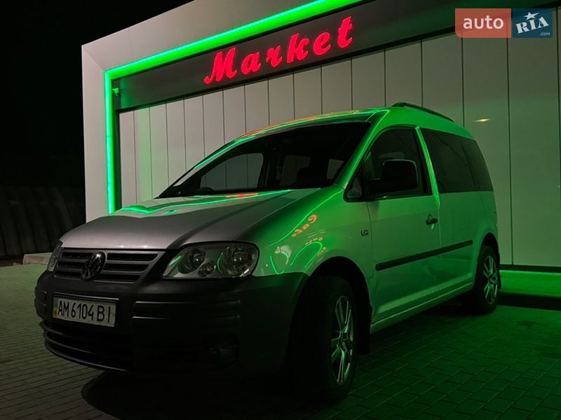 Минивэн Volkswagen Caddy 2006 в Житомире