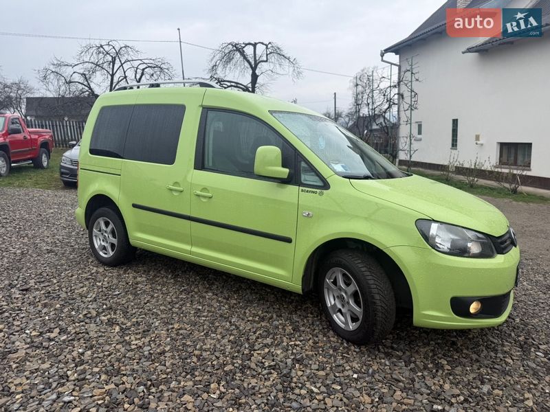 Мінівен Volkswagen Caddy 2013 в Надвірній