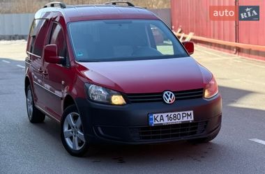Мінівен Volkswagen Caddy 2014 в Києві