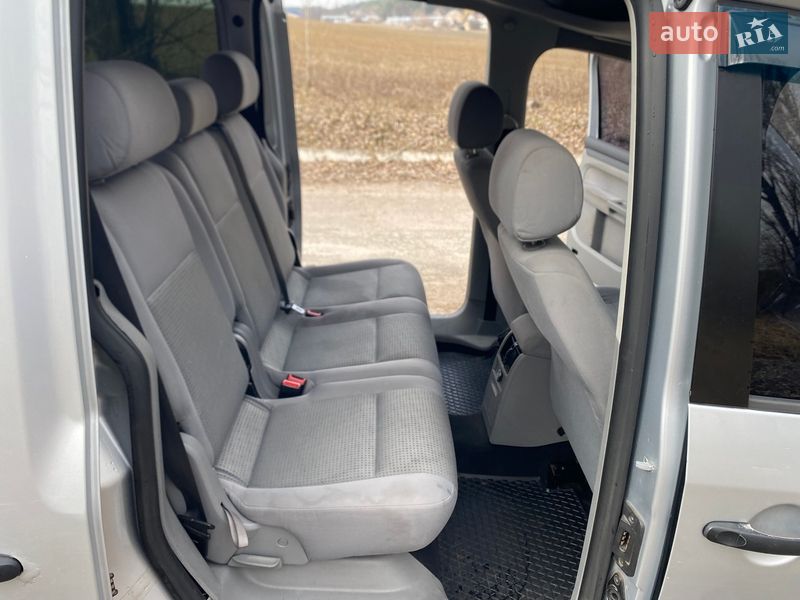 Минивэн Volkswagen Caddy 2010 в Буче