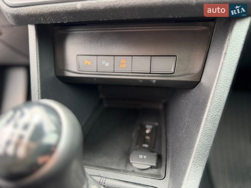 Минивэн Volkswagen Caddy 2017 в Сарнах