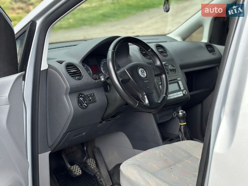 Мінівен Volkswagen Caddy 2008 в Рівному
