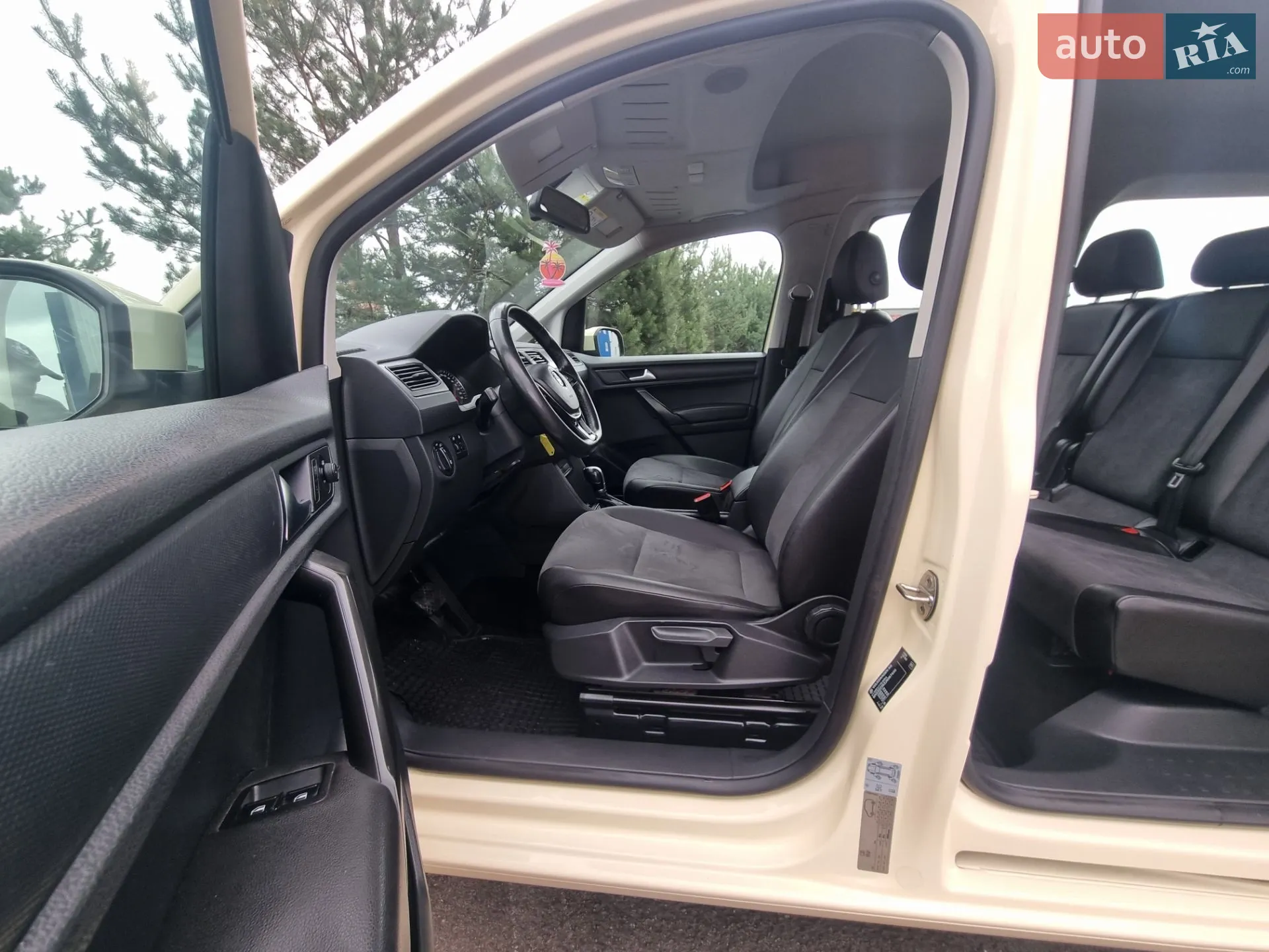 2017 Volkswagen Caddy - мініатюра 3