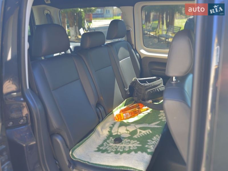 Минивэн Volkswagen Caddy 2017 в Ивано-Франковске фото 19 Минивэн Volkswagen Caddy 2017 в Ивано-Франковске