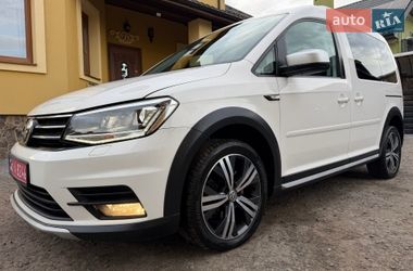 Минивэн Volkswagen Caddy 2017 в Львове