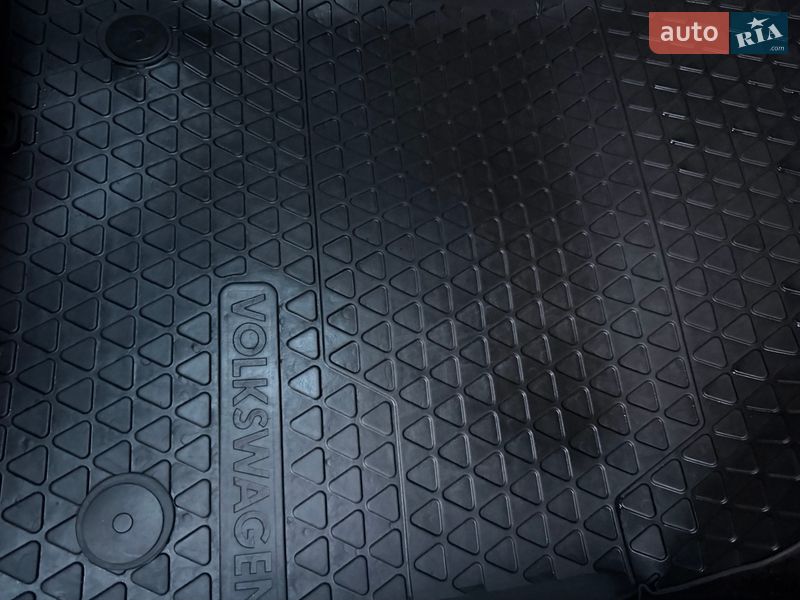 Минивэн Volkswagen Caddy 2017 в Львове фото 116 Минивэн Volkswagen Caddy 2017 в Львове