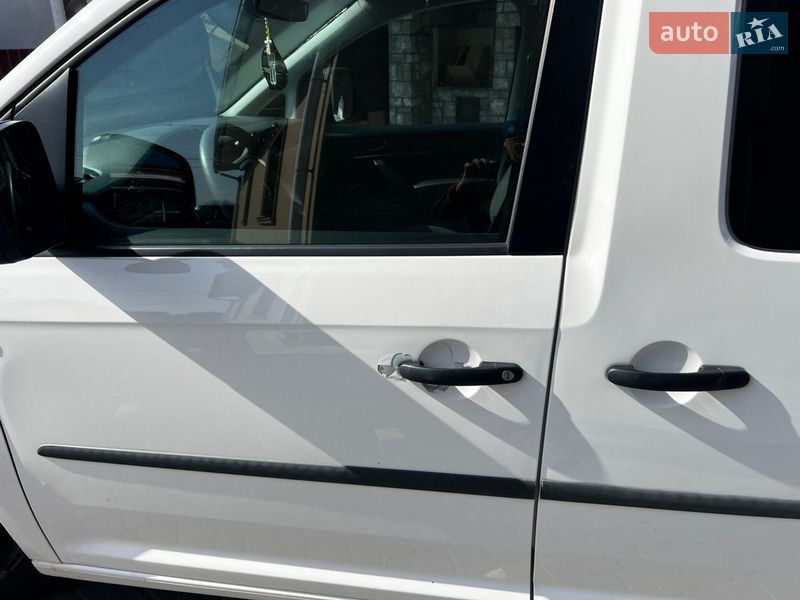 Вантажний фургон Volkswagen Caddy 2019 в Снятині