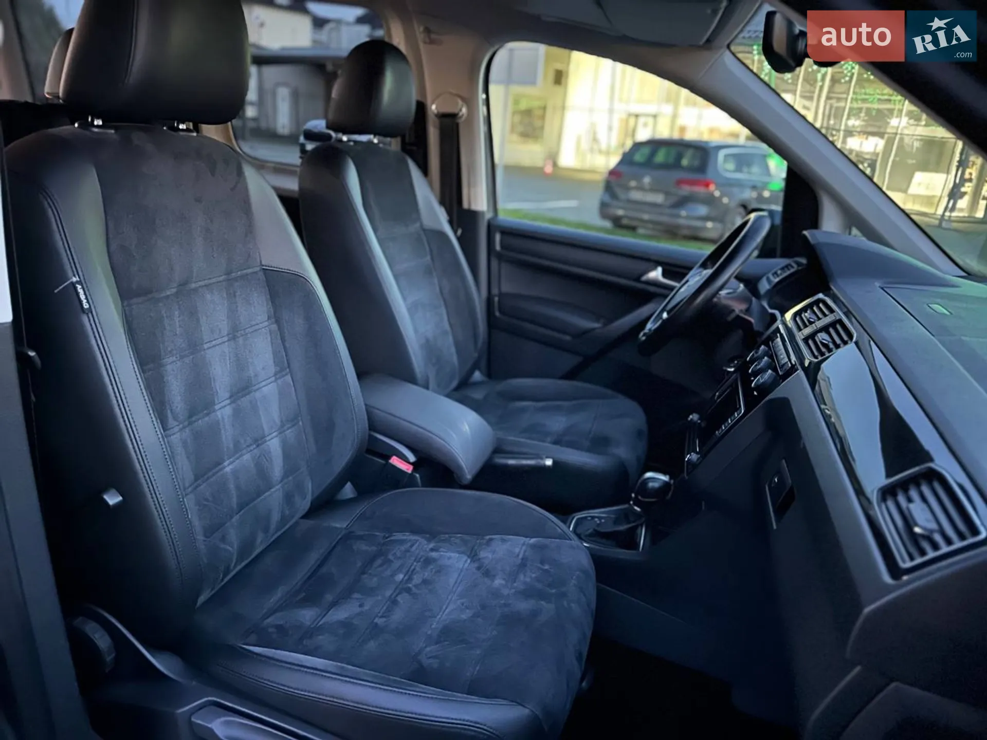 2016 Volkswagen Caddy - мініатюра 16
