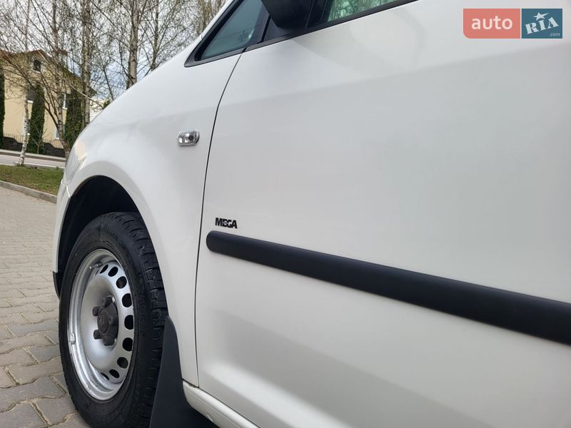Минивэн Volkswagen Caddy 2006 в Хмельницком