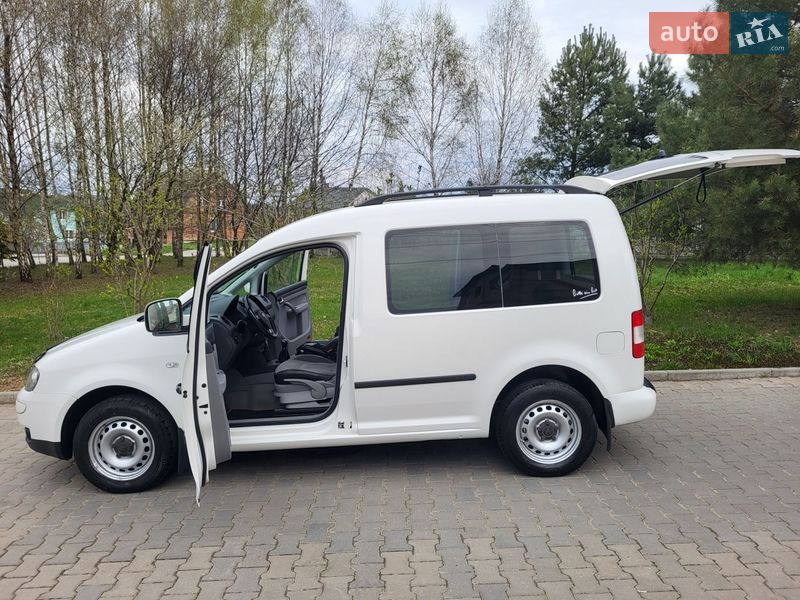 Минивэн Volkswagen Caddy 2006 в Хмельницком
