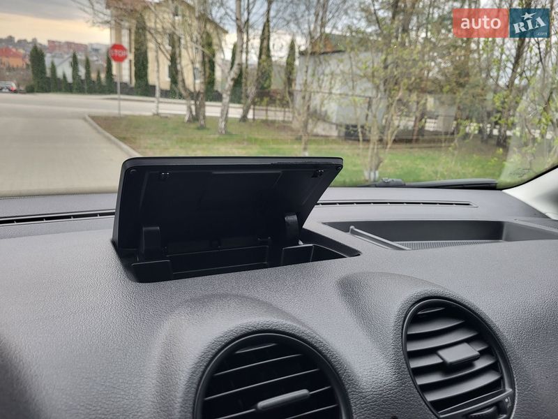 Минивэн Volkswagen Caddy 2006 в Хмельницком