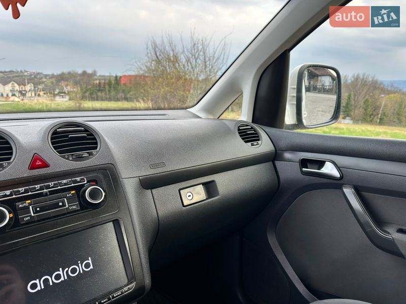 Минивэн Volkswagen Caddy 2013 в Богородчанах