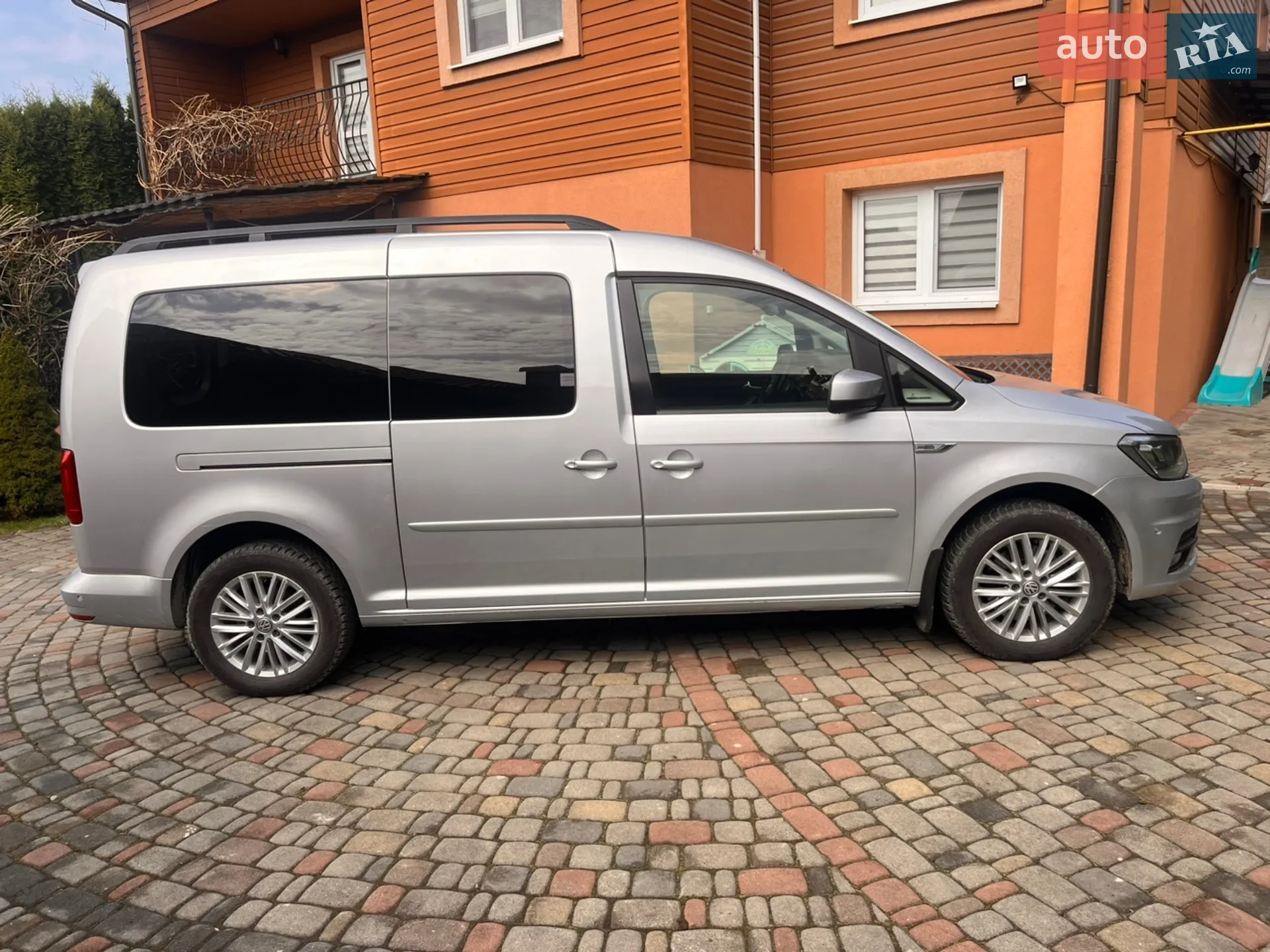 2017 Volkswagen Caddy - мініатюра 3