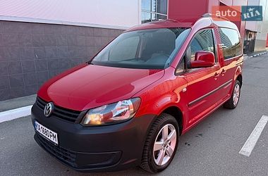 Минивэн Volkswagen Caddy 2014 в Киеве