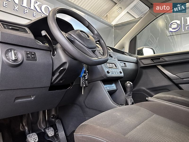Минивэн Volkswagen Caddy 2019 в Киеве
