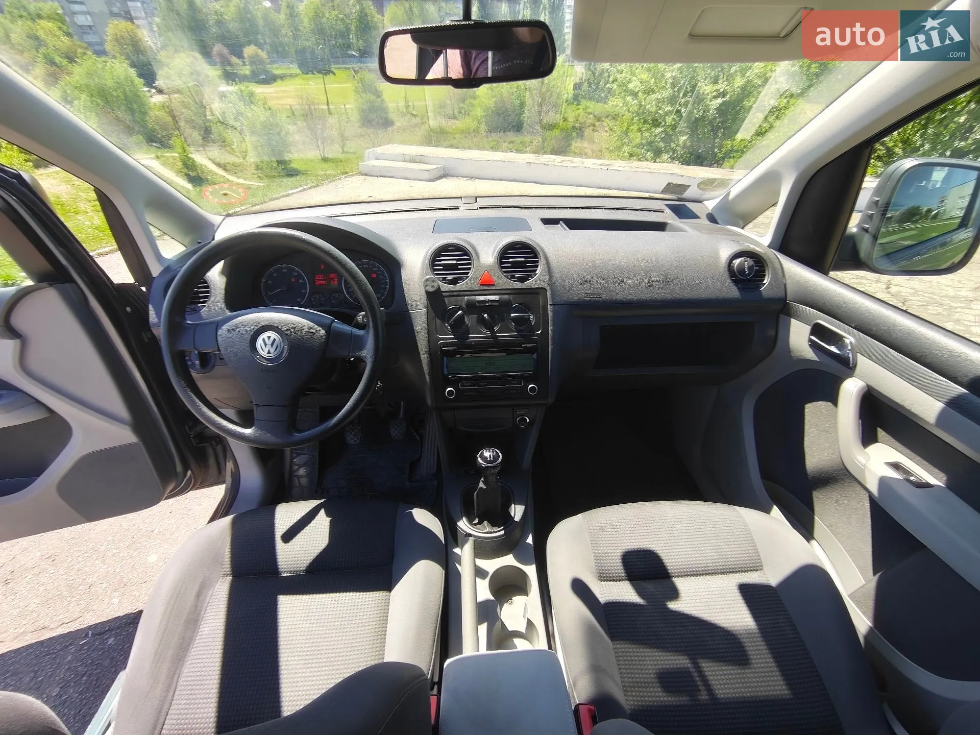 2010 Volkswagen Caddy - мініатюра 25