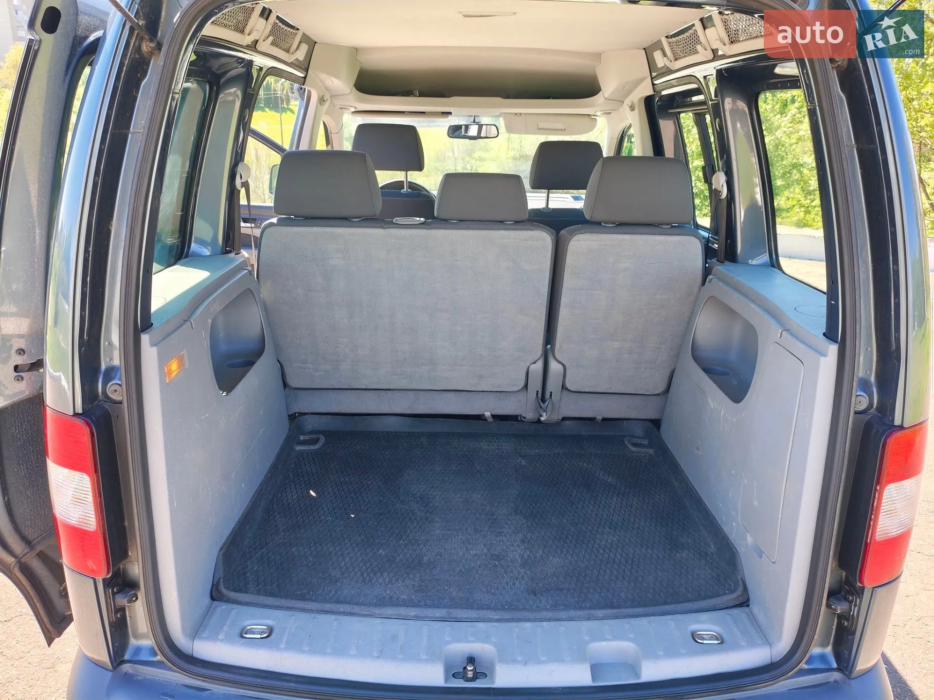 2010 Volkswagen Caddy - мініатюра 29