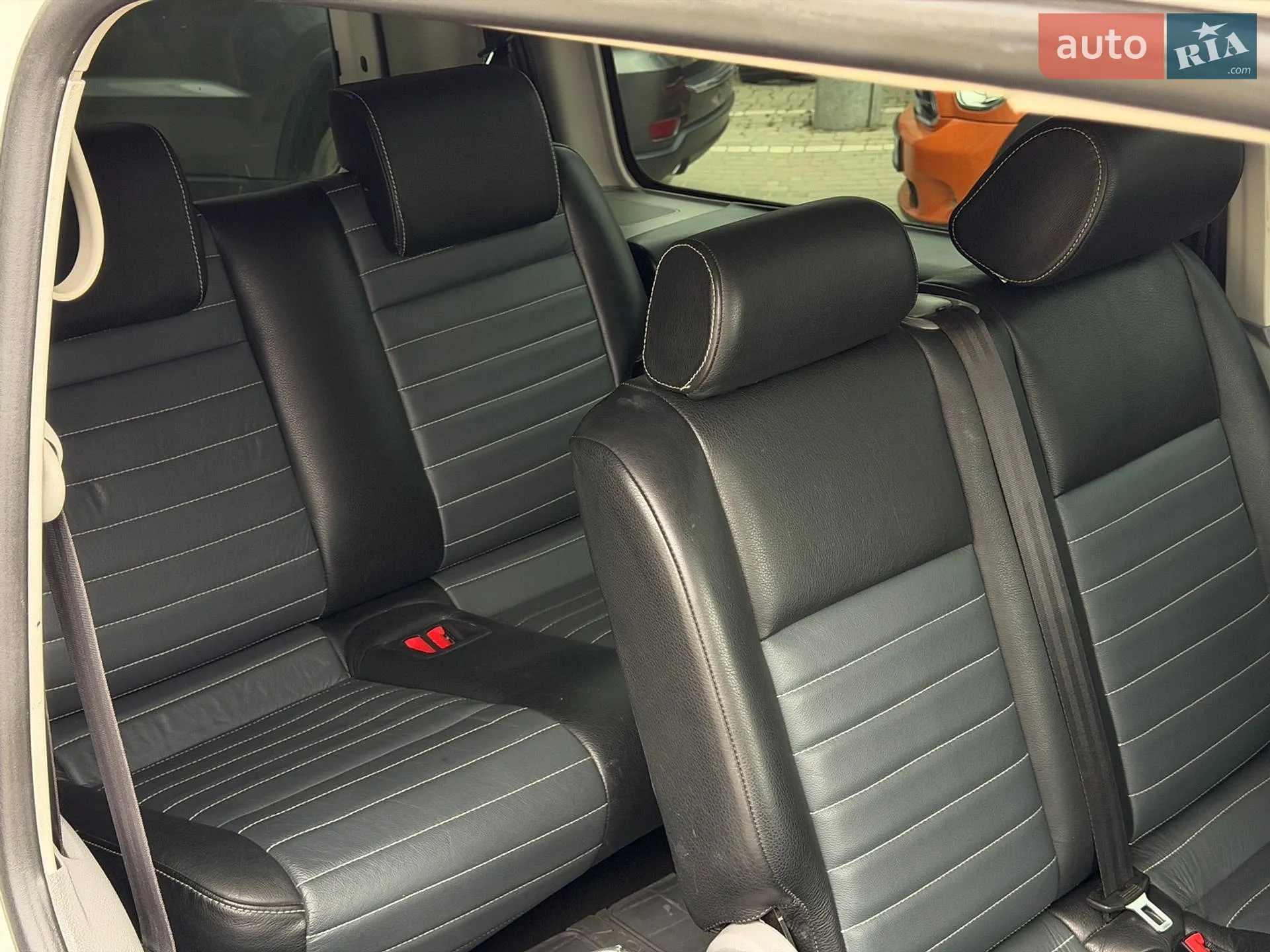 2010 Volkswagen Caddy - мініатюра 11