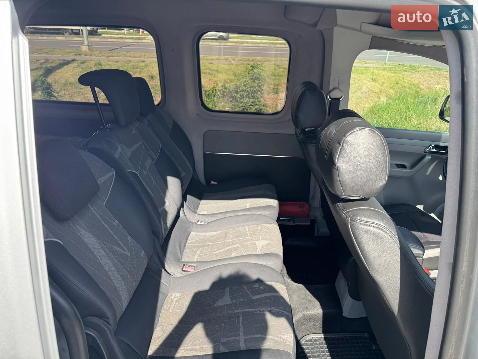 2010 Volkswagen Caddy - мініатюра 8