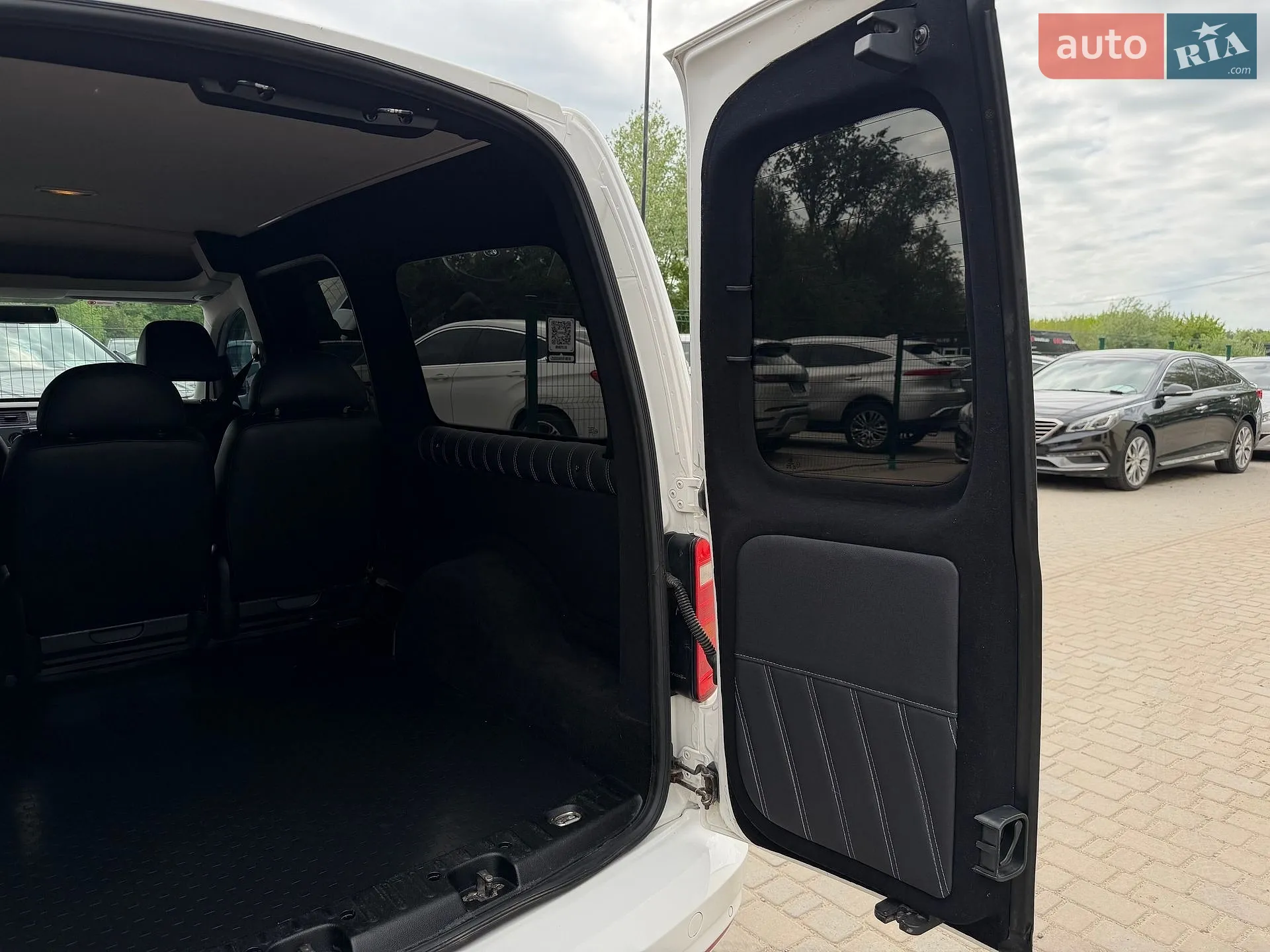 2017 Volkswagen Caddy - мініатюра 28