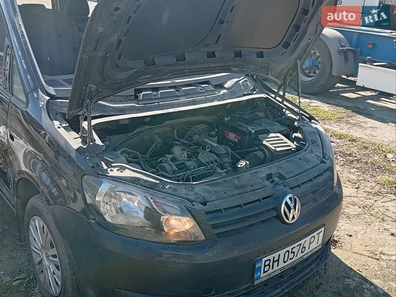 Volkswagen Caddy 2011