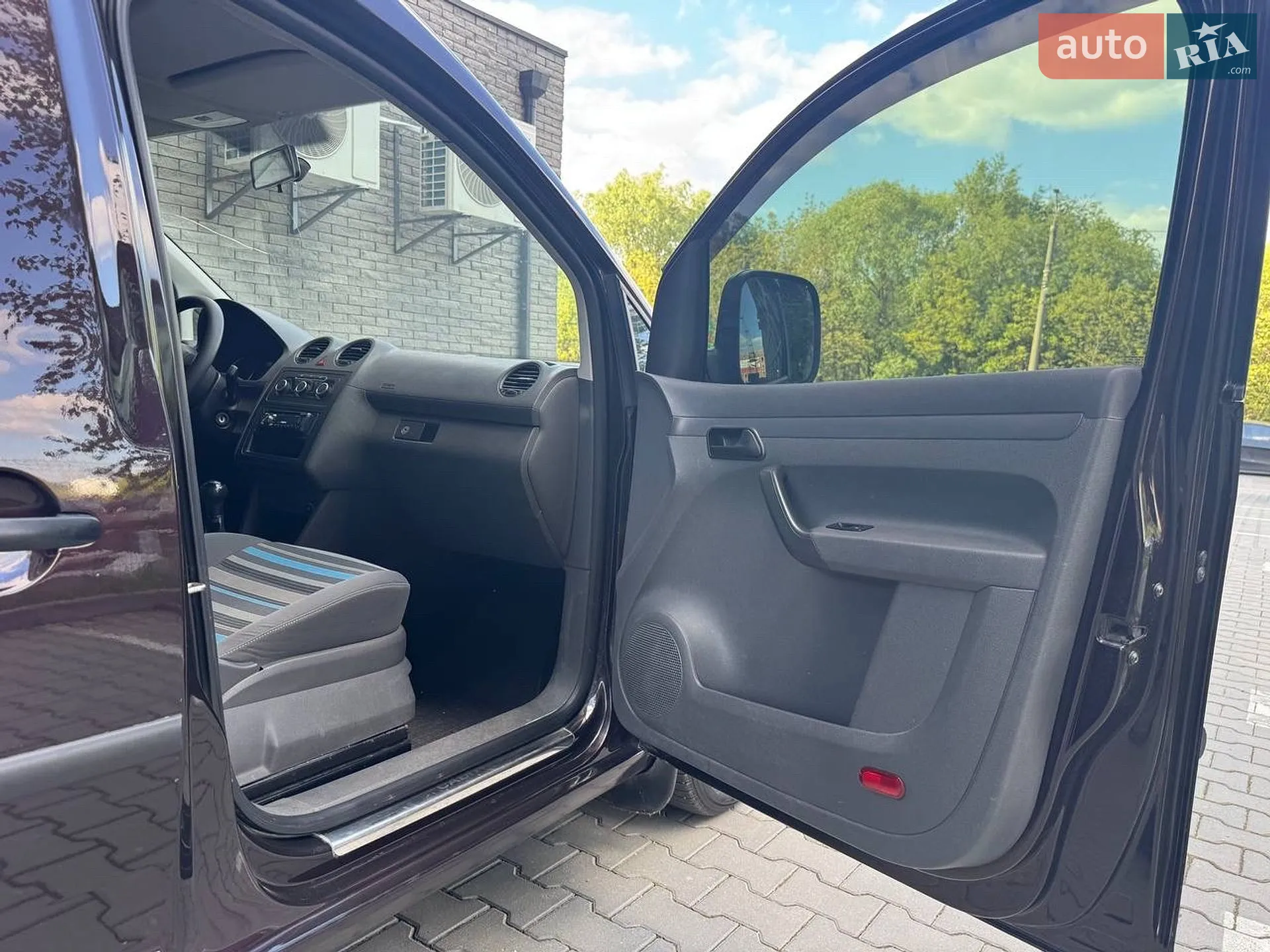 2011 Volkswagen Caddy - мініатюра 24