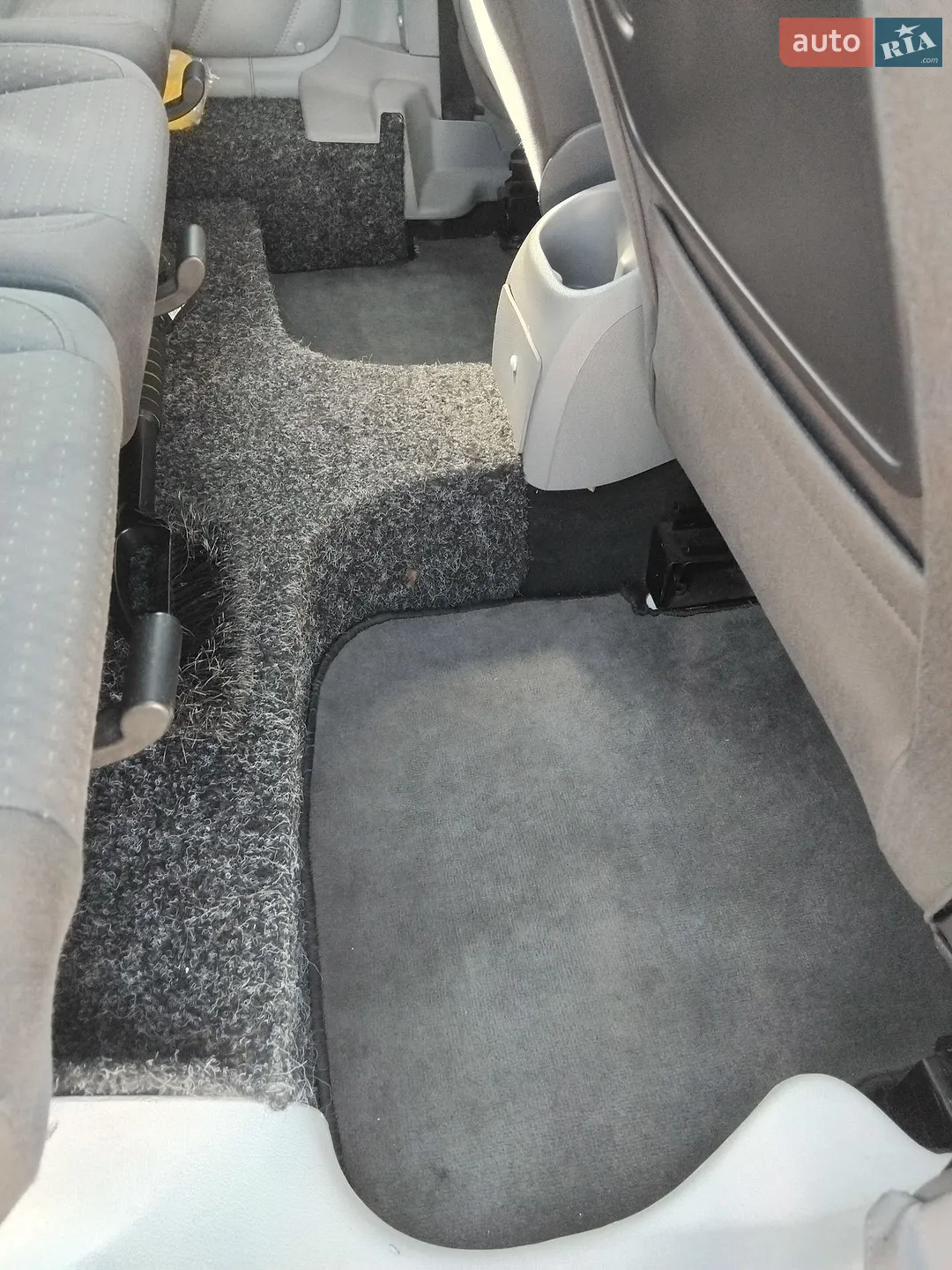 2010 Volkswagen Caddy - мініатюра 17