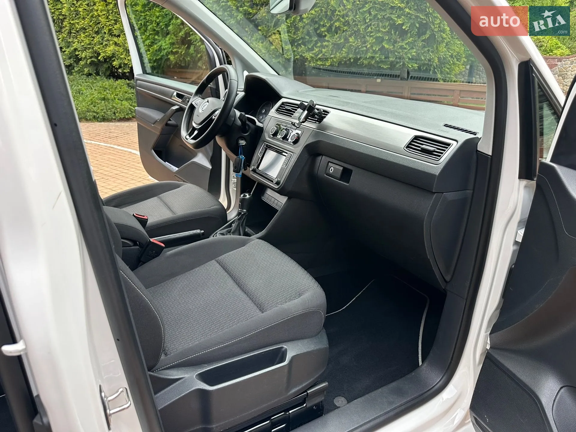 2019 Volkswagen Caddy - мініатюра 28