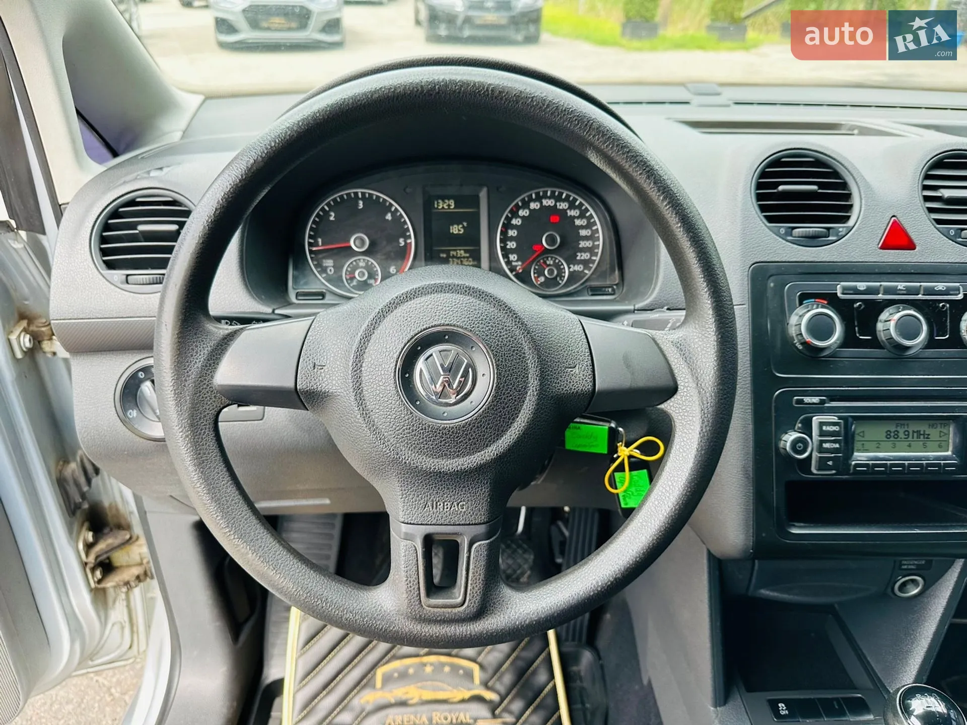 2010 Volkswagen Caddy - мініатюра 24