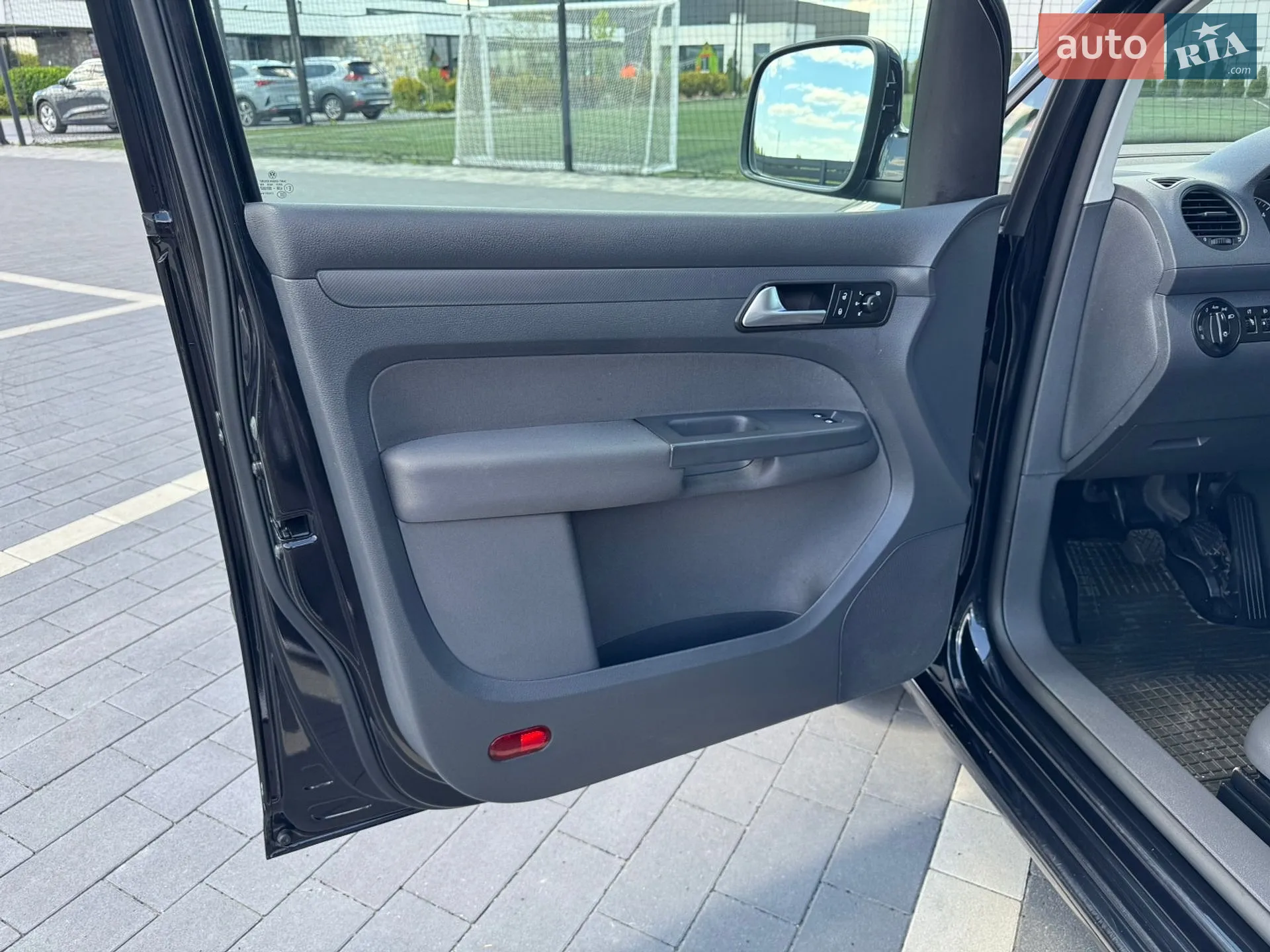 2013 Volkswagen Caddy - мініатюра 31