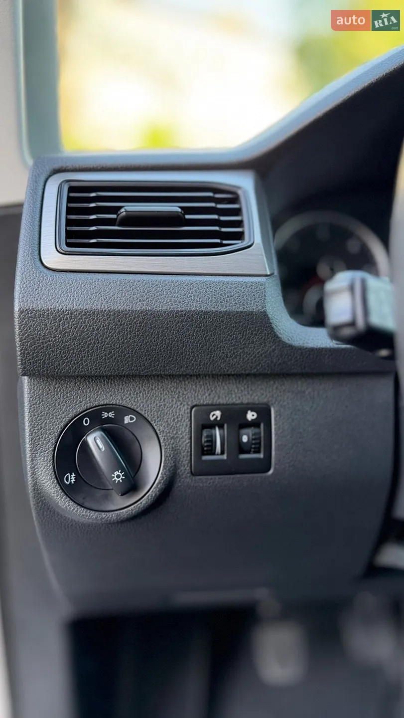 2018 Volkswagen Caddy - мініатюра 37