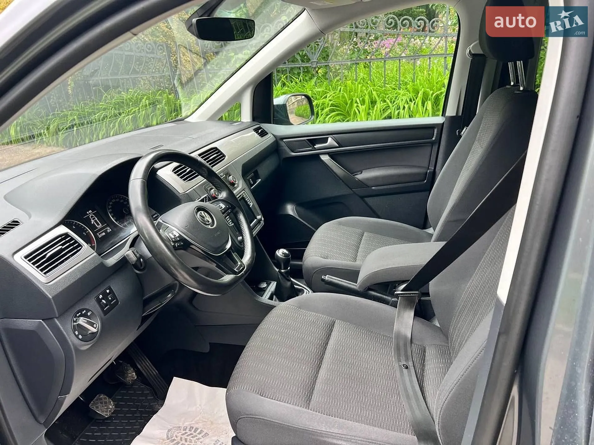 2018 Volkswagen Caddy - мініатюра 29