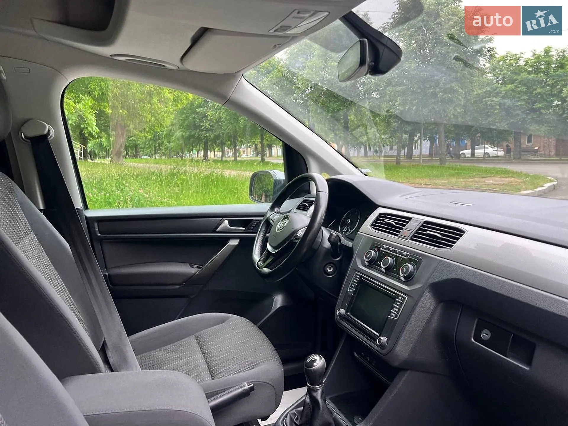 2018 Volkswagen Caddy - мініатюра 34